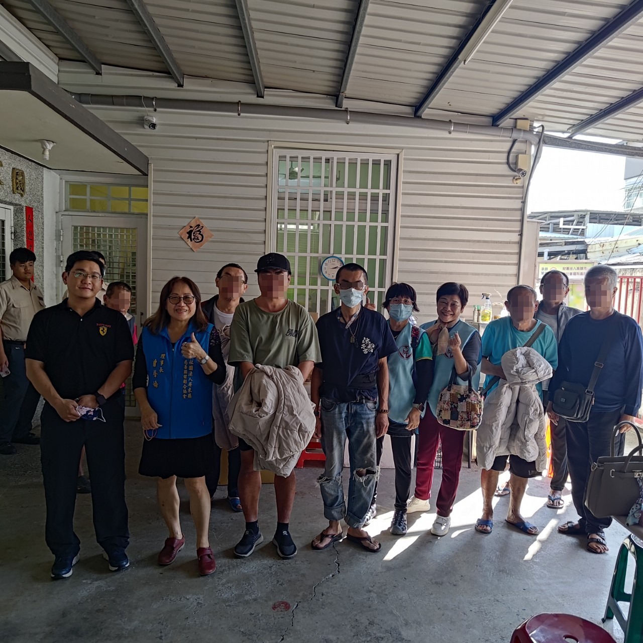 【寒冬關懷】流星家園捐贈羽絨衣(標題圖檔)